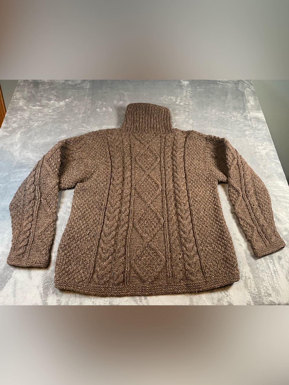 Bolivian Imports by Lucy Cable Knit Sweater Brown 100% Wool Size Large Women’s